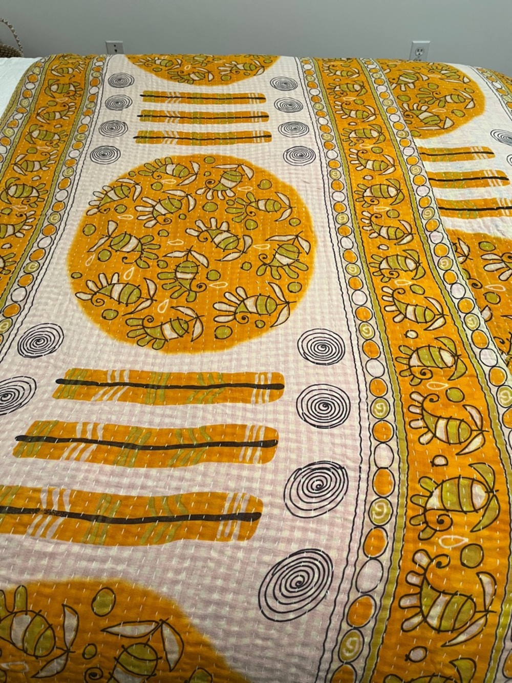 KANTHA QUILT HANDCRAFTED LIGHTWEIGHT REVERSIBLE BLANKET THROW BEDDING FROM INDIA - Picture 8 of 12